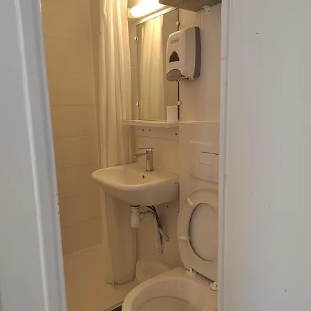 Hotel Alpha