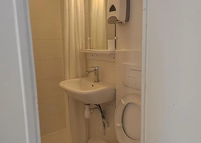 Hotel Alpha