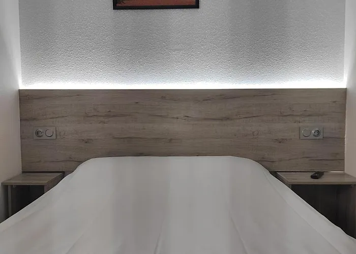 Alpha Hotel Bouafle